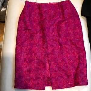 Escada pink tweed pencil skirt